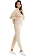 Spodnie damskie dresowe proste z kieszeniami w pasie guma beżowe M319