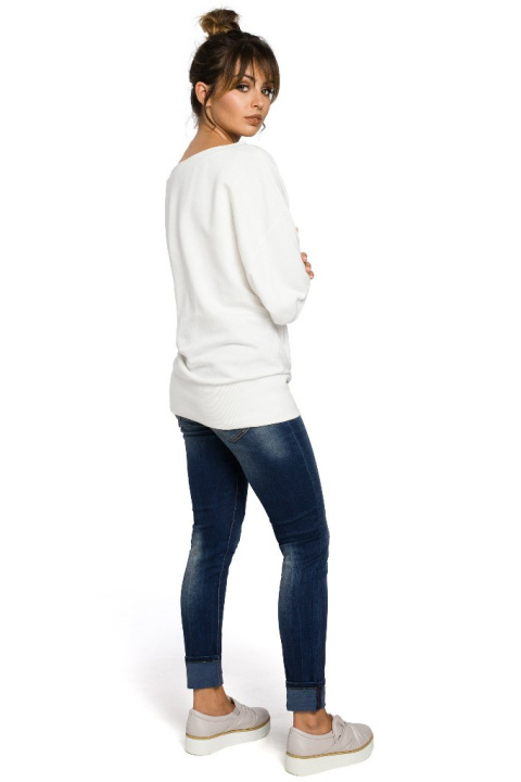 Bluza damska oversize z dzianiny z krótkim rękawem ecru B048 Bluza damska oversize z dzianiny z krótkim rękawem ecru B048