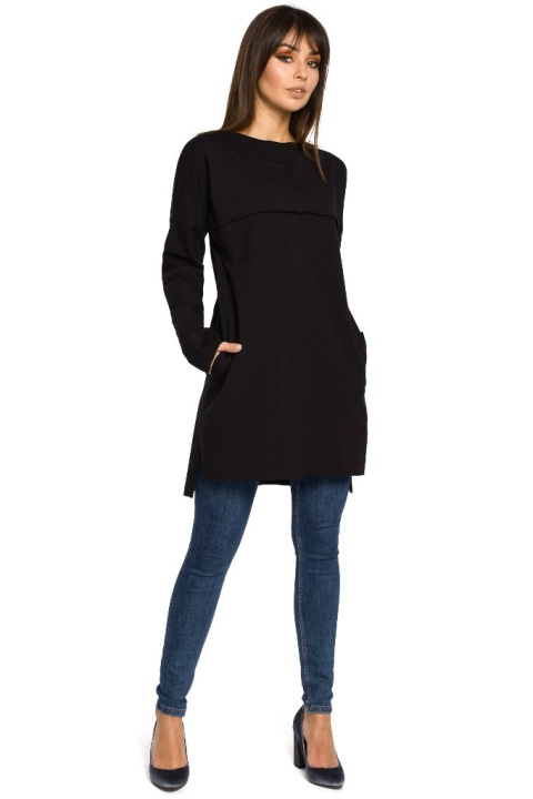 Prosta tunika dresowa mini oversize z długim rękawem czarna B059 Prosta tunika dresowa mini oversize z długim rękawem czarna B059