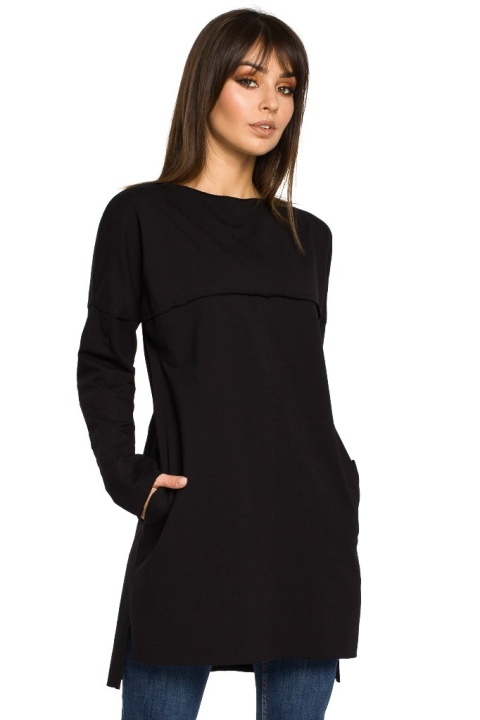 Prosta tunika dresowa mini oversize z długim rękawem czarna B059 Prosta tunika dresowa mini oversize z długim rękawem czarna B059