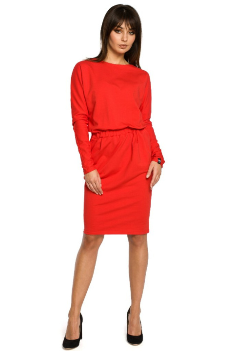 Sukienka ołówkowa midi z gumką w pasie długi rękaw czerwona B060