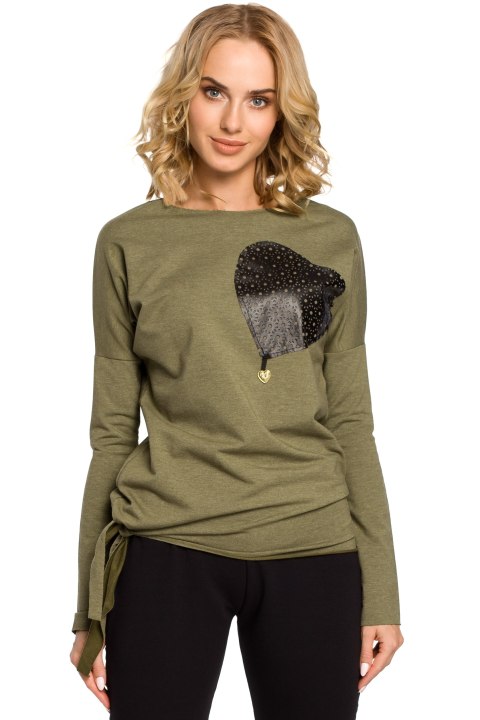 Bluza damska z sercem wiązana z boku khaki me048 Bluza damska z sercem wiązana z boku khaki me048