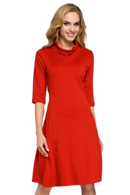 Sukienka rozkloszowana midi z krótkim rękawem i golfem czerwona me279