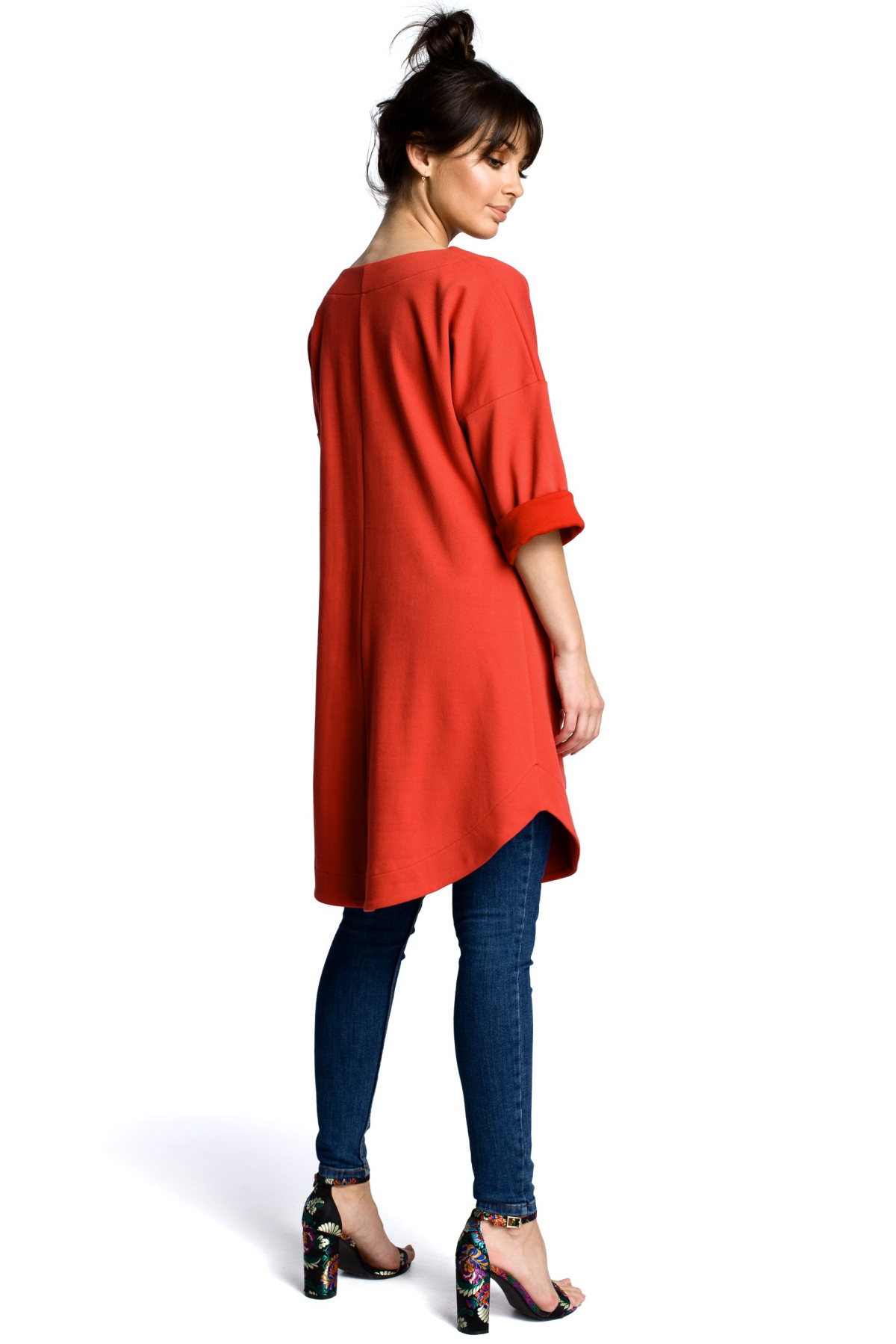 Sukienka trapezowa dresowa midi z wiskozą rękaw 3/4 czerwona B064