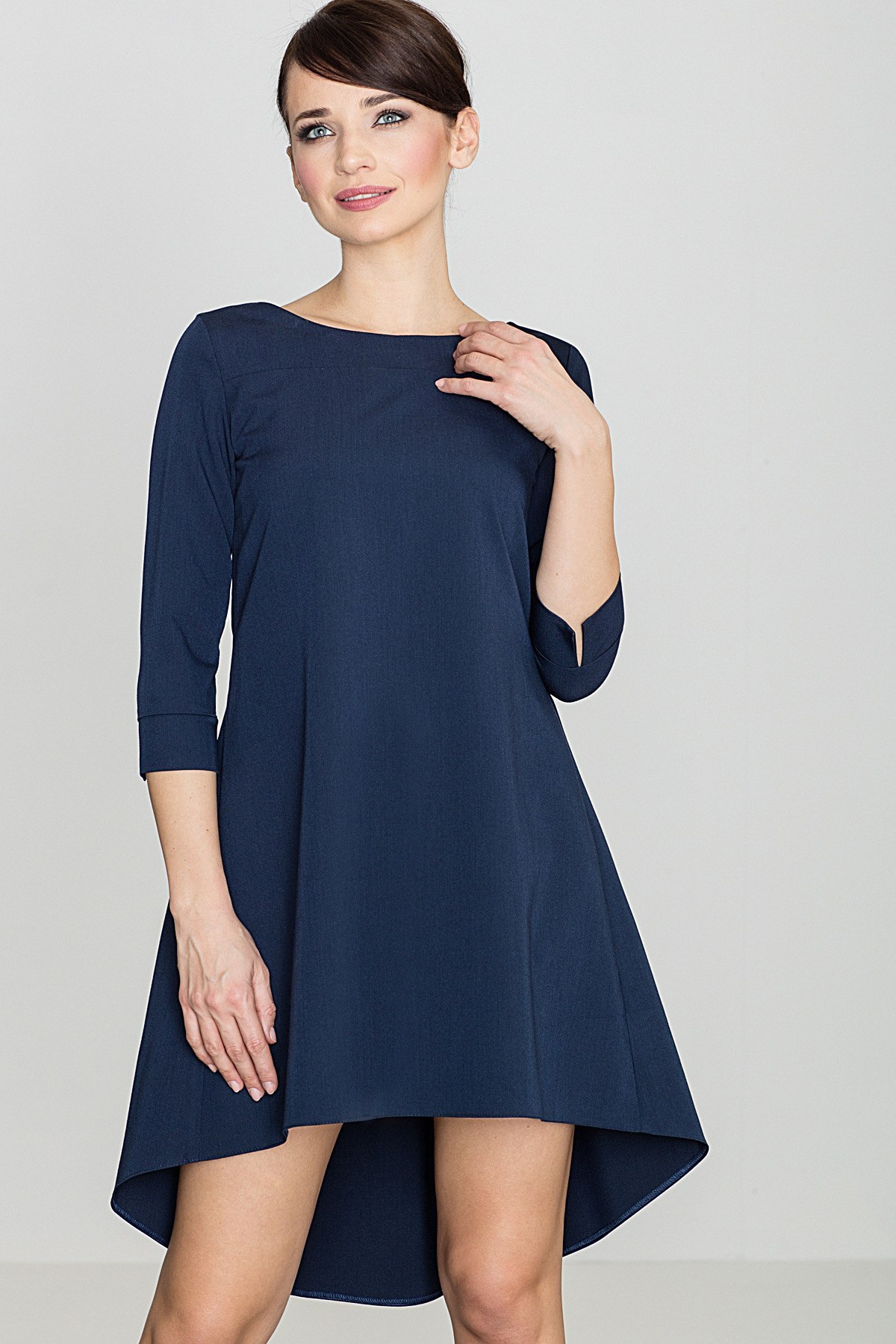 Elegancka sukienka asymetryczna z plisą i rękawem 3/4 granatowa K141 Elegancka sukienka asymetryczna z plisą i rękawem 3/4 granatowa K141