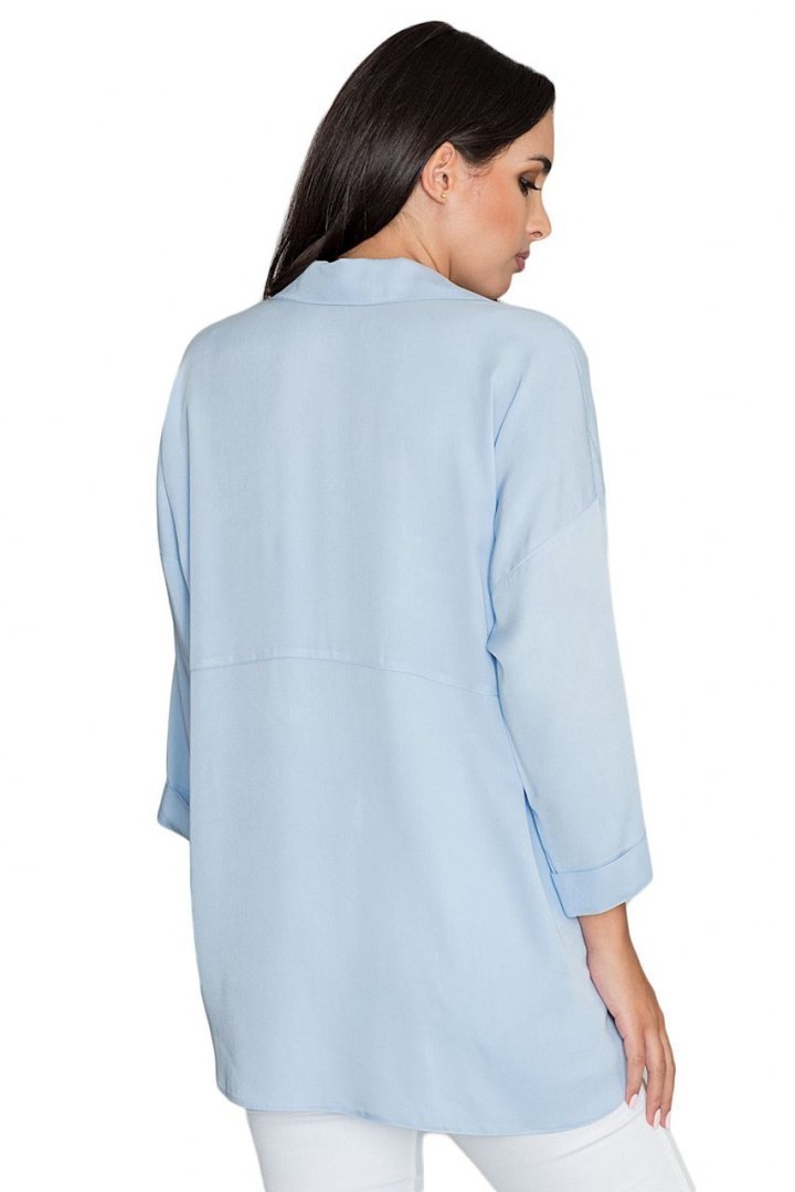 Luźna koszula damska oversize z wiskozy z rękawem 3/4 błękitna M583 Luźna koszula damska oversize z wiskozy z rękawem 3/4 błękitna M583