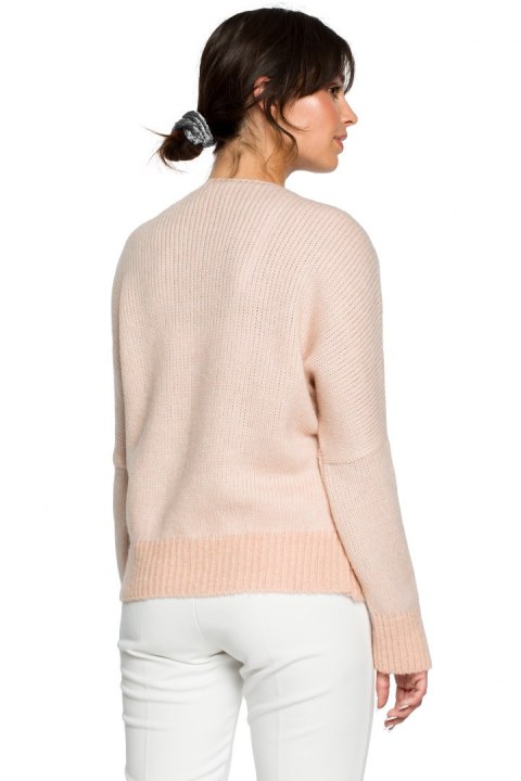 Sweter damski o kimonowych rękawach różowy BK015 Sweter damski o kimonowych rękawach różowy BK015
