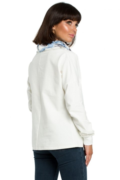 Bluza damska dresowa z wysokim kołnierzem we wzór ecru B084 Bluza damska dresowa z wysokim kołnierzem we wzór ecru B084