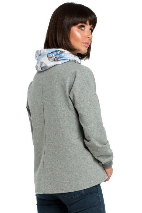Bluza damska dresowa z wysokim kołnierzem we wzór szara B084 Bluza damska dresowa z wysokim kołnierzem we wzór szara B084