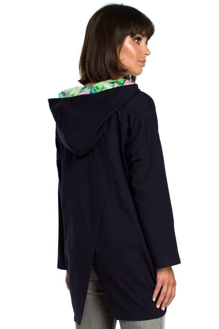 Bluza damska oversize z kapturem rozpinana na skos granatowa B091 Bluza damska oversize z kapturem rozpinana na skos granatowa B091