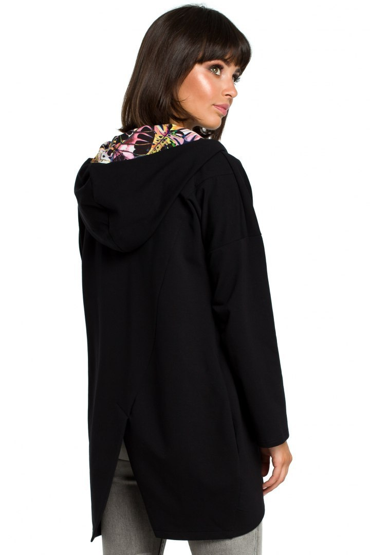 Bluza damska oversize z kapturem rozpinana na skos czarna B091