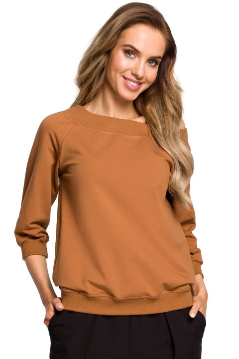 Bluza damska z opadającym ramieniem i rękawem 7/8 karmelowa me412 Bluza damska z opadającym ramieniem i rękawem 7/8 karmelowa me412