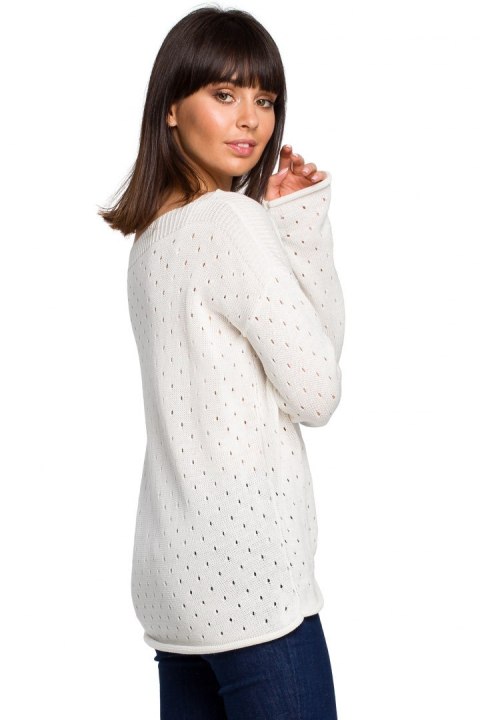 Luźny sweter damski z oczkami przewiewny ecru BK019 Luźny sweter damski z oczkami przewiewny ecru BK019