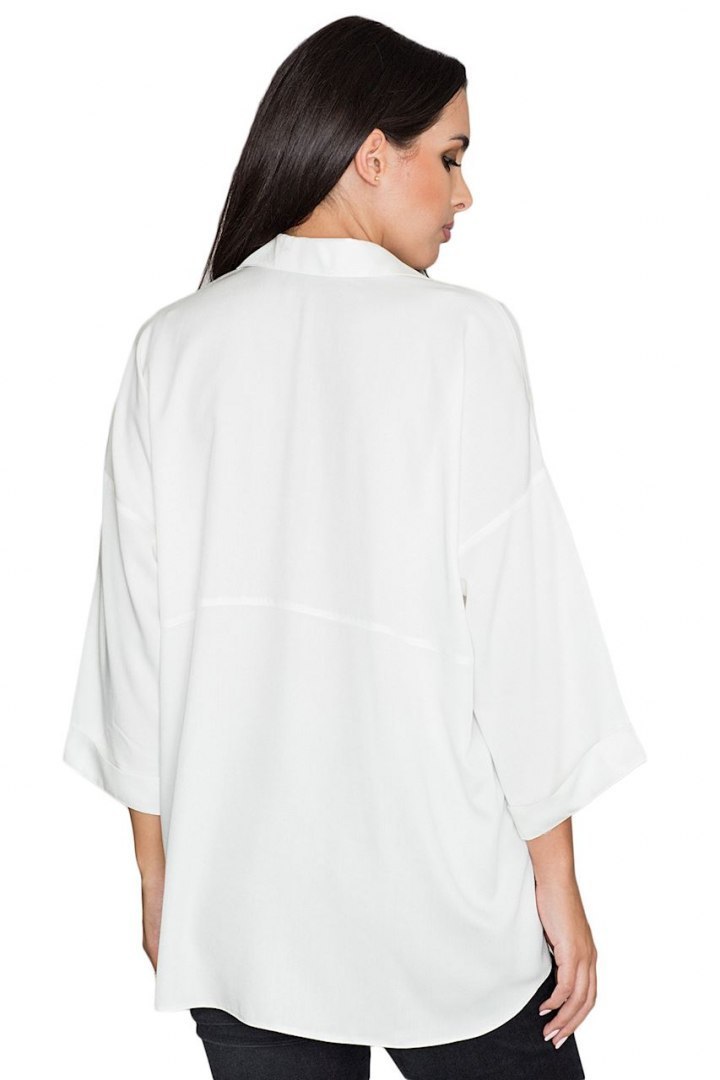 Luźna koszula damska oversize z wiskozy z rękawem 3/4 ecru M583 Luźna koszula damska oversize z wiskozy z rękawem 3/4 ecru M583