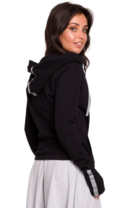 Sportowa bluza damska z kapturem i kopertowym przodem czarna B127 Sportowa bluza damska z kapturem i kopertowym przodem czarna B127