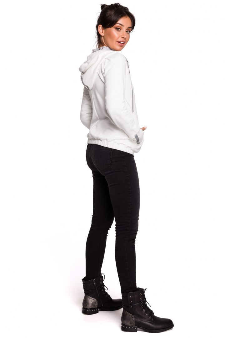 Sportowa bluza damska z kapturem i kopertowym przodem ecru B127 Sportowa bluza damska z kapturem i kopertowym przodem ecru B127