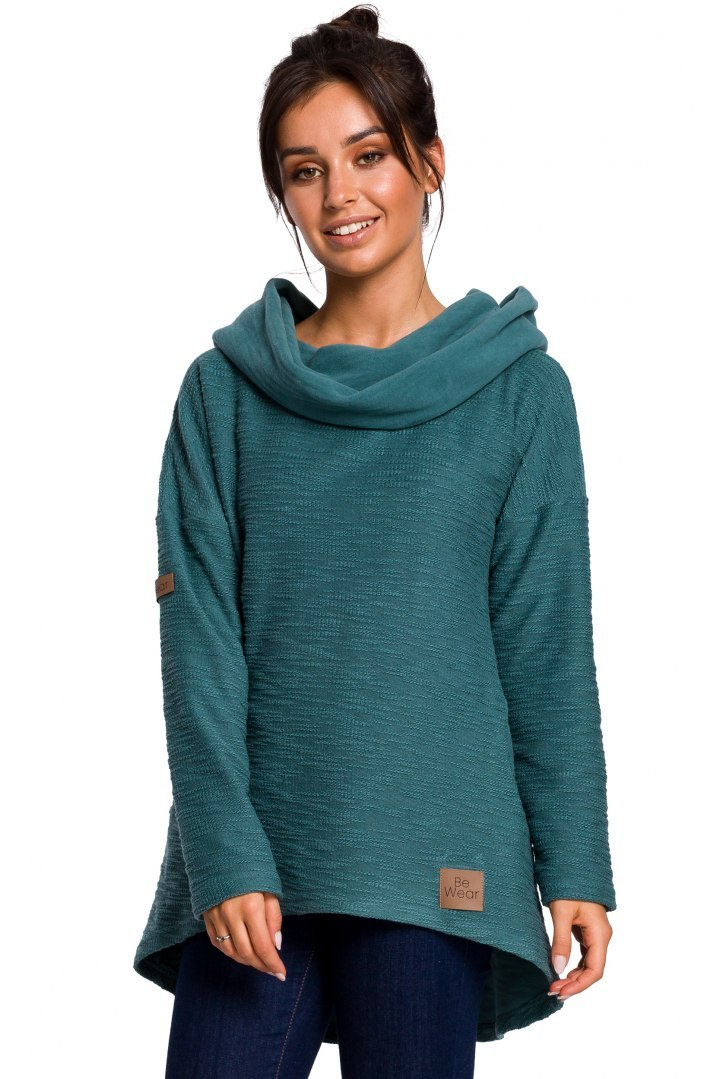 Bluza damska trapezowa z kapturem i kołnierzem dzianina turkusowa B131 Bluza damska trapezowa z kapturem i kołnierzem dzianina turkusowa B131