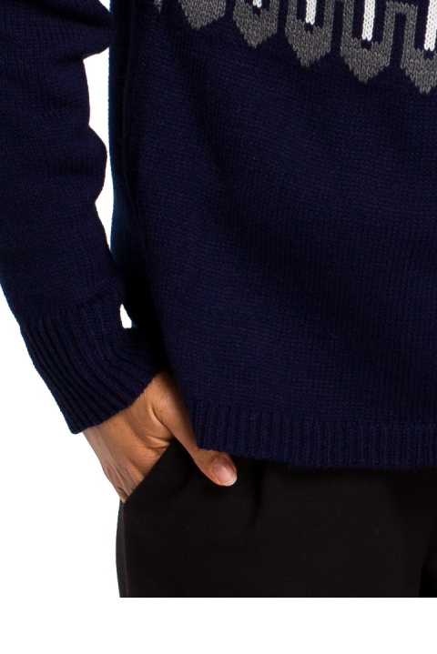 Sweter damski we wzory ze ściągaczem dekolt pod szyję granatowy S199 Sweter damski we wzory ze ściągaczem dekolt pod szyję granatowy S199
