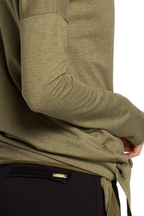 Bluza damska z sercem wiązana z boku khaki me048 Bluza damska z sercem wiązana z boku khaki me048