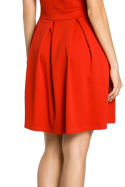 Sukienka z kontrafałdą i szlufkami pobokach czerwona me018