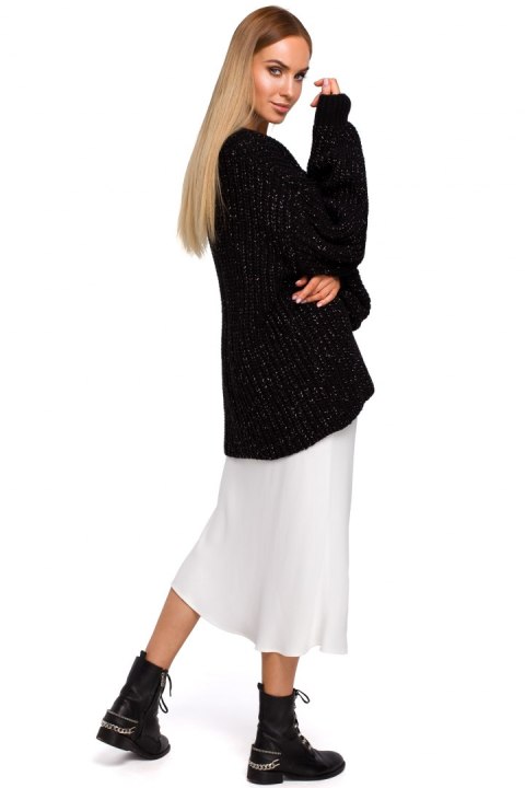 Sweter damski oversize z dekoltem V i szerokim rękawem czarny me471 Sweter damski oversize z dekoltem V i szerokim rękawem czarny me471