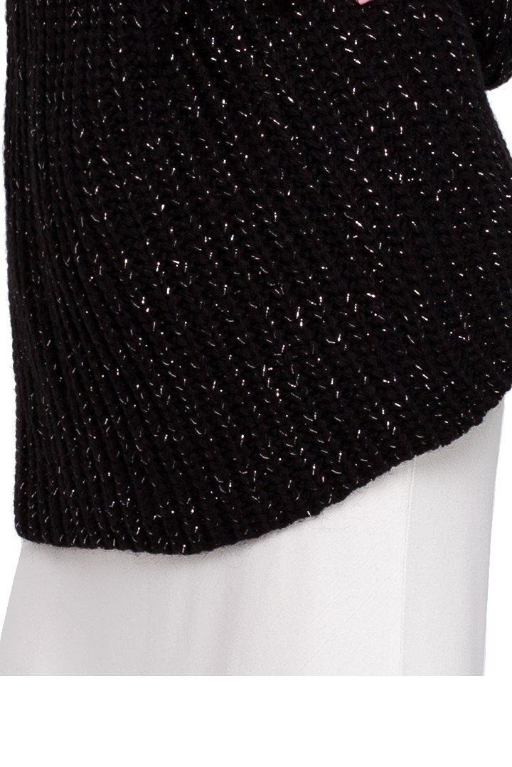 Sweter damski oversize z dekoltem V i szerokim rękawem czarny me471 Sweter damski oversize z dekoltem V i szerokim rękawem czarny me471