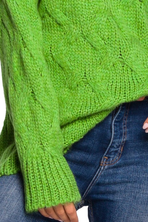 Sweter damski ze ściągaczem i warkoczowym splotem zielony BK038 Sweter damski ze ściągaczem i warkoczowym splotem zielony BK038