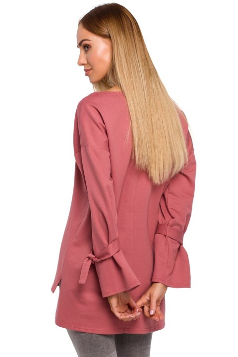 Bluza damska luźna z dzianiny dłuższy tył dekolt łódka różowa me479 Bluza damska luźna z dzianiny dłuższy tył dekolt łódka różowa me479