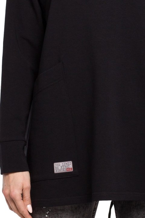Bluza damska oversize z kominem i wiązaniem z tyłu czarna me260 Bluza damska oversize z kominem i wiązaniem z tyłu czarna me260