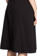 Sukienka z niewielkim dekoltem i szerokim paskiem w talii czarna me312