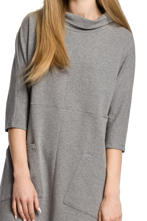Sukienka dresowa midi oversize z kieszeniami rękaw 3/4 szara me353 Sukienka dresowa midi oversize z kieszeniami rękaw 3/4 szara me353