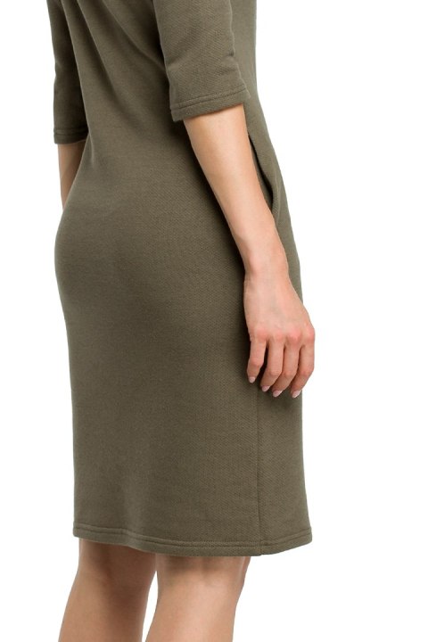 Sukienka dresowa midi z kołnierzem i rękawem 3/4 khaki me391 Sukienka dresowa midi z kołnierzem i rękawem 3/4 khaki me391