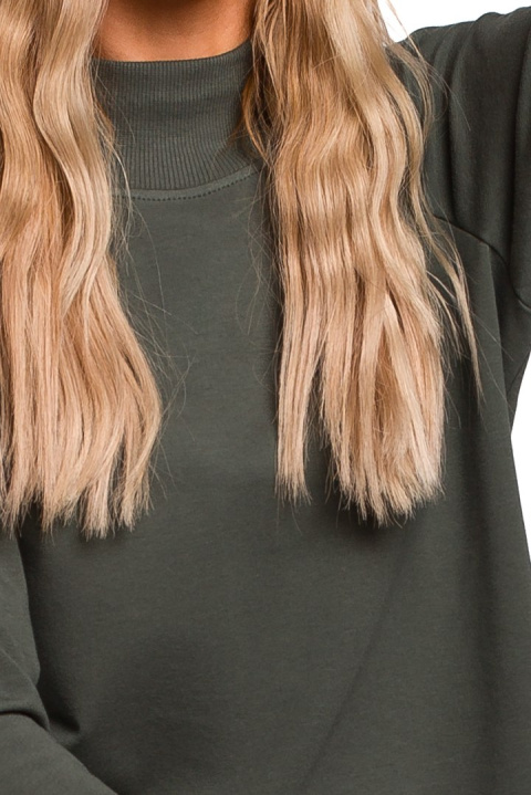 Bluza damska dzianinowa oversize ze ściągaczem zielona me443 Bluza damska dzianinowa oversize ze ściągaczem zielona me443