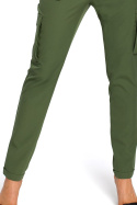 Spodnie damskie cargo z gumką w pasie zwężane nogawki zielone me425