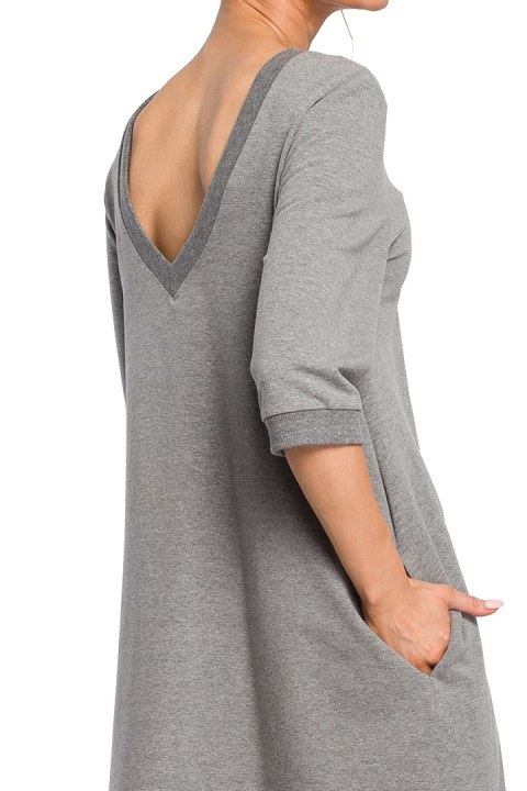 Luźna sukienka oversize midi z dekoltem V z tyłu szara me417 Luźna sukienka oversize midi z dekoltem V z tyłu szara me417