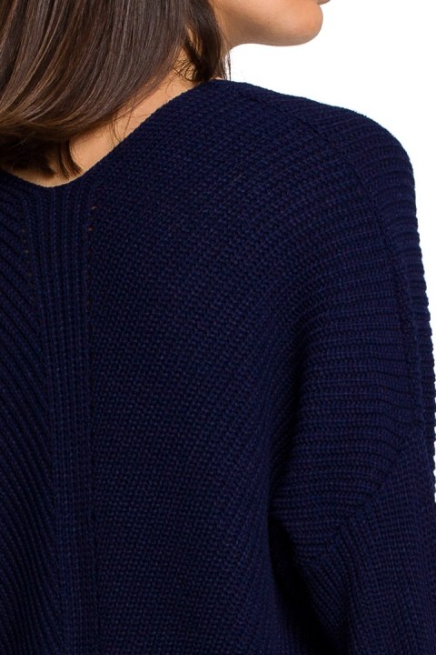 Sweter damski asymetryczny z dekoltem w serek granatowy BK026 Sweter damski asymetryczny z dekoltem w serek granatowy BK026