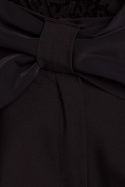 Spodnie damskie z paskiem i zaszewkami na przodzie czarne K018