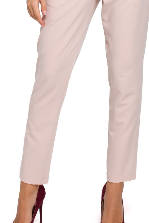 Elegancki kombinezon z wąskimi nogawkami bez rękawów beżowy K009 Elegancki kombinezon z wąskimi nogawkami bez rękawów beżowy K009