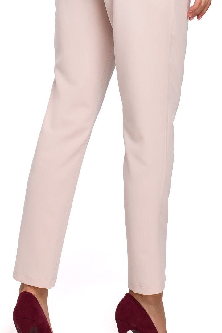 Elegancki kombinezon z wąskimi nogawkami bez rękawów beżowy K009 Elegancki kombinezon z wąskimi nogawkami bez rękawów beżowy K009