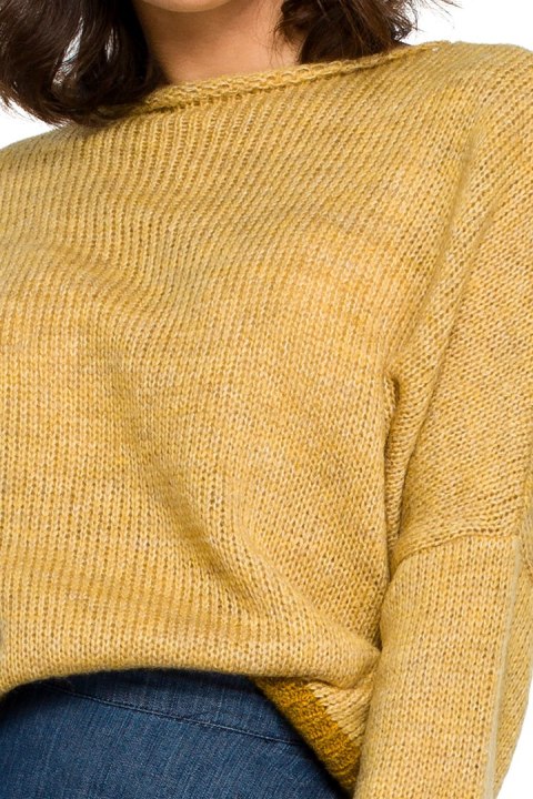 Sweter damski o kimonowych rękawach musztardowy BK015 Sweter damski o kimonowych rękawach musztardowy BK015