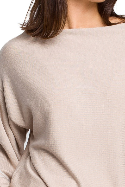 Sweter damski nietoperz z wiskozy z bufiastymi rękawami beżowy BK024 Sweter damski nietoperz z wiskozy z bufiastymi rękawami beżowy BK024