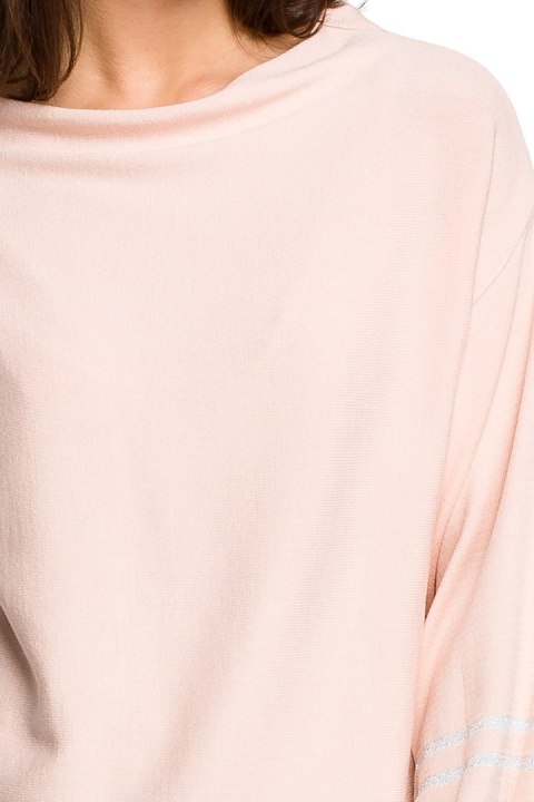 Sweter damski nietoperz z wiskozy z bufiastymi rękawami brzoskwiniowy BK024 Sweter damski nietoperz z wiskozy z bufiastymi rękawami brzoskwiniowy BK024