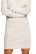 Swetrowa sukienka mini z golfem waflowy splot długi rękaw beżowa BK010