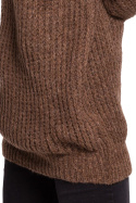 Długi sweter damski gruby oversize z golfem karmelowy BK030