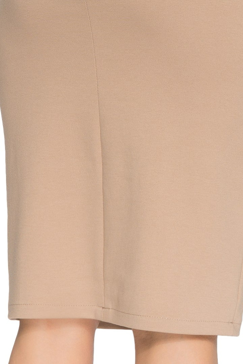 Elegancka spódnica ołówkowa midi z zamkiem z tyłu cappucino S009 Elegancka spódnica ołówkowa midi z zamkiem z tyłu cappucino S009
