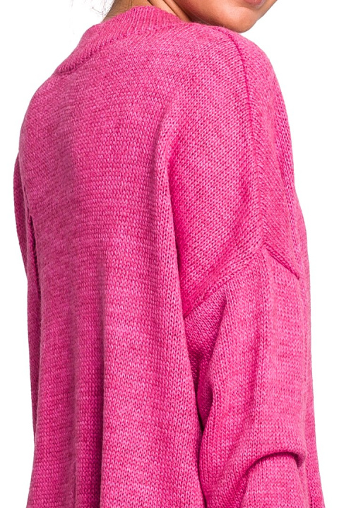 Sweter damski luźny oversize z dziurami i dekoltem V różowy BK028 Sweter damski luźny oversize z dziurami i dekoltem V różowy BK028