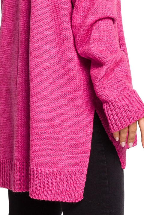 Sweter damski luźny oversize z dziurami i dekoltem V różowy BK028 Sweter damski luźny oversize z dziurami i dekoltem V różowy BK028