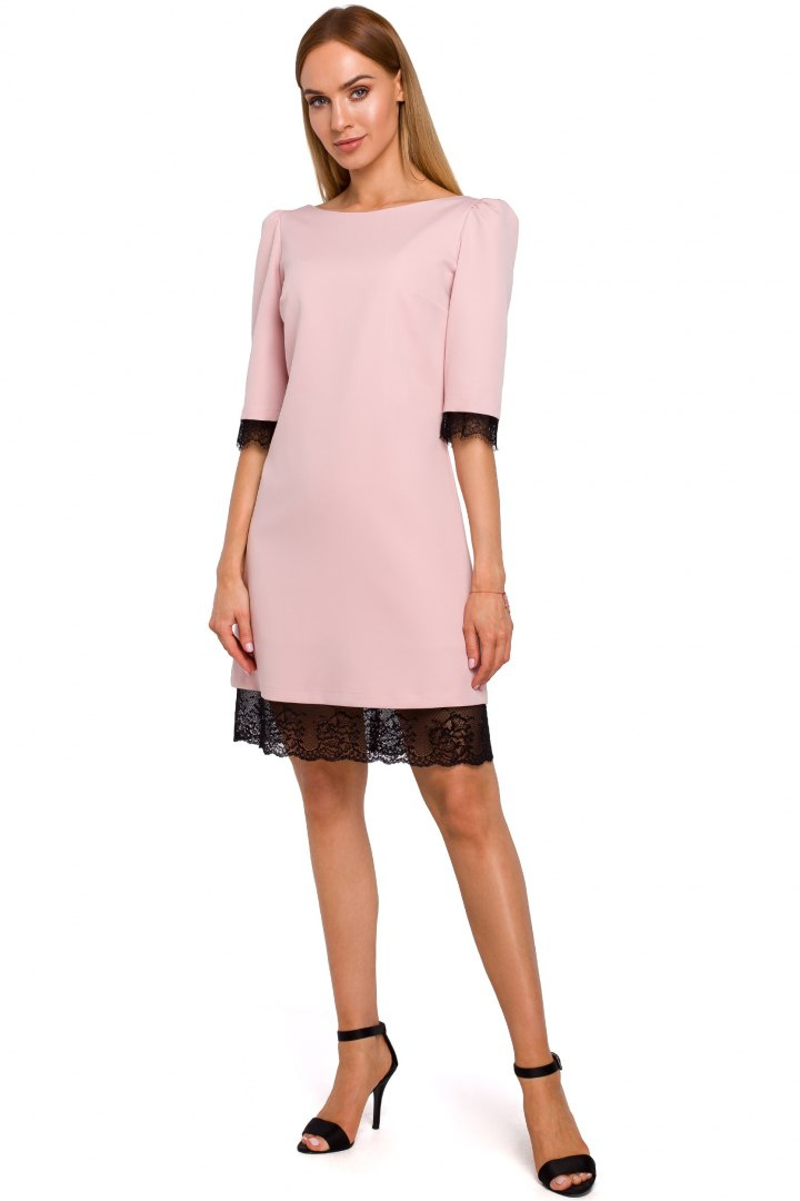 Elegancka sukienka midi z koronką i dekoltem na plecach pudrowa me489 Elegancka sukienka midi z koronką i dekoltem na plecach pudrowa me489