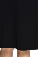 Elegancka spódnica rozkloszowana z przeszyciami midi czarna S085