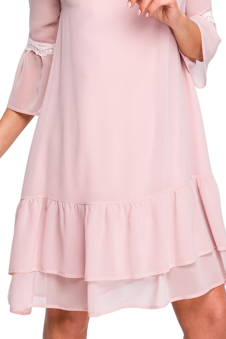 Sukienka rozkloszowana szyfonowa midi z falbanami pudrowa S160